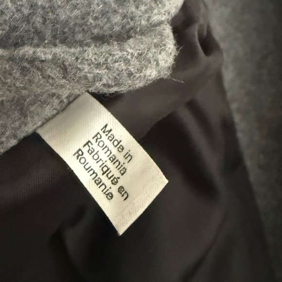 & Other Stories Charcoal Gray Wool Coat *SOLD OUT* - Picture 7 of 9